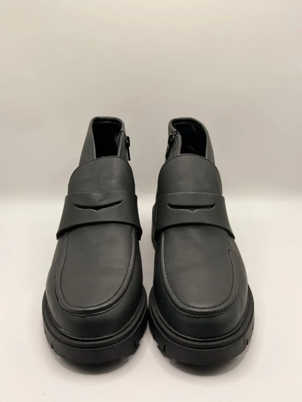 Blondo Women Kayloni Black Leather Waterproof Bootie Sz 10